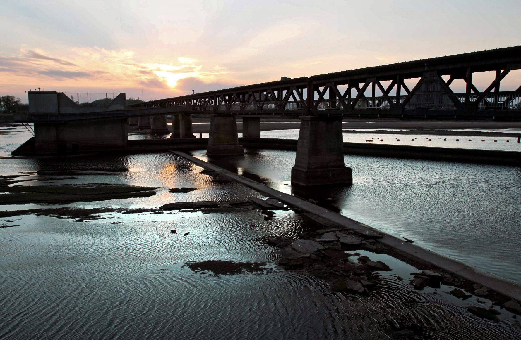 Arkansas River Pedestrian Bridge